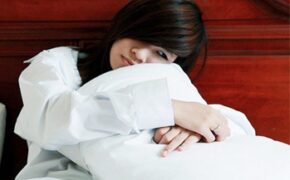 Sinh viên và giọt nước mắt lần đầu làm thêm