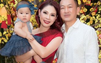 Thanh Thảo: “Sinh con khi lớn tuổi lo lắng như chết đi sống lại”