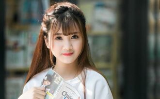 Đôi mắt to tròn của thiếu nữ Phú Thọ “hút hồn” người đối diện