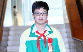 Kỳ thủ 13 tuổi Nguyễn Anh Khôi: “Giành huy chương là yêu nước”