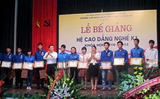 70% SV rời trường cao đẳng nghề có việc làm ngay