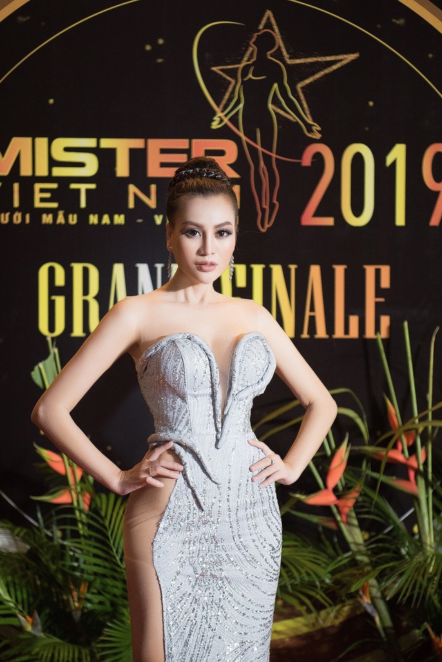 Trần Huyền Nhung nóng bỏng tại chung kết Mister Việt Nam 2019 - 8