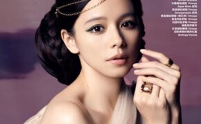 Từ Nhược Tuyên xinh đẹp với nữ trang