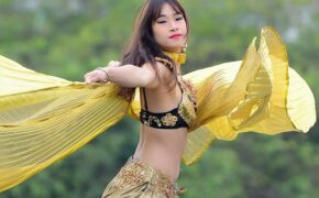 Niềm đam mê bellydance của cô giáo 9X