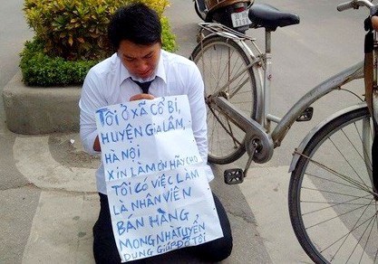 Xin đừng… quỳ gối!