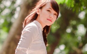 Cảm xúc tháng Mười…