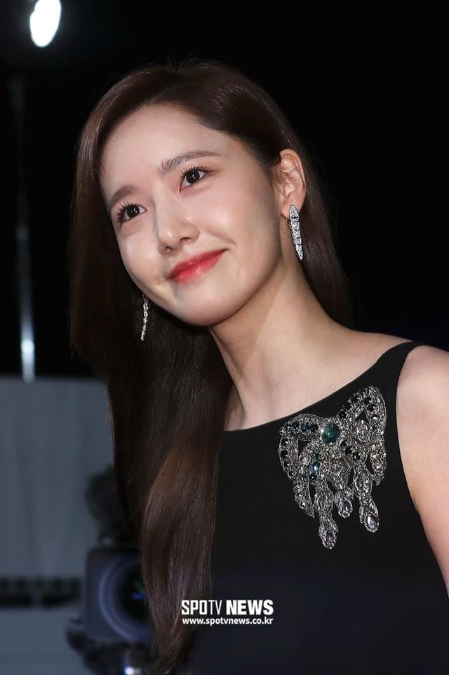 Ngẩn ngơ ngắm lưng trần gợi cảm của “tình đầu quốc dân” Yoona - 6