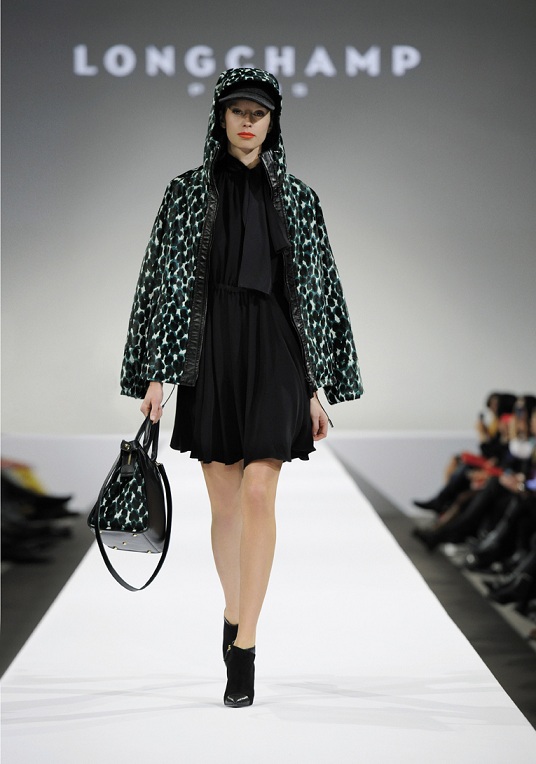 Longchamp ra mắt BST ready-to-wear mùa Thu 2014