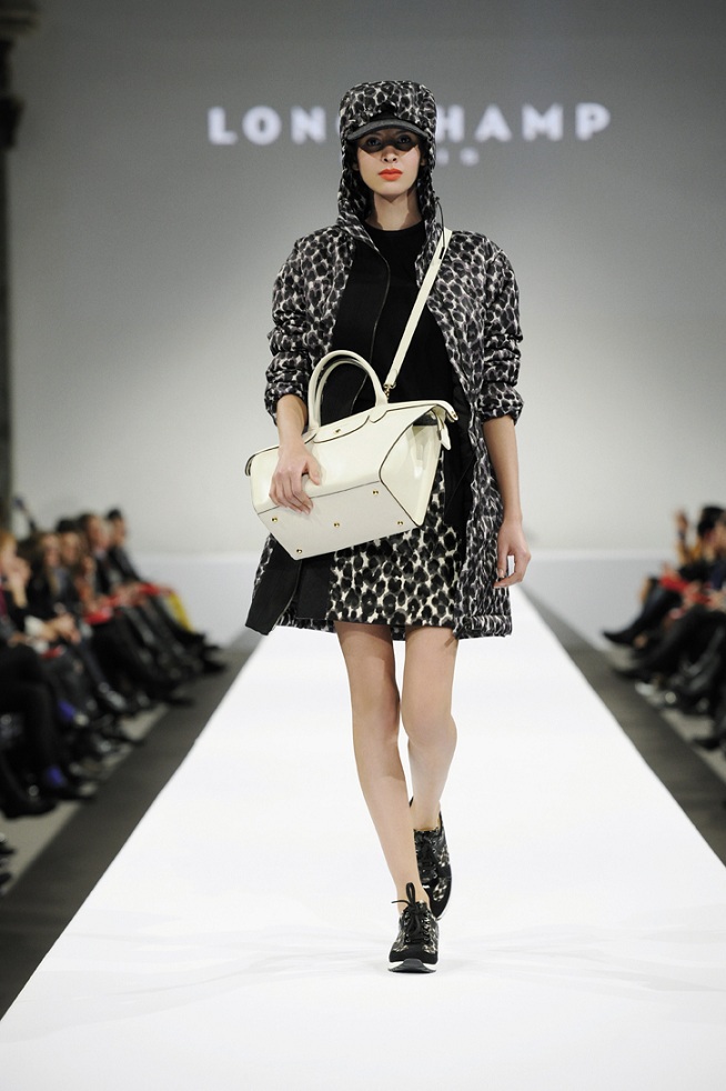 Longchamp ra mắt BST ready-to-wear mùa Thu 2014