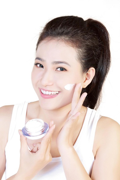 Kem rửa mặt Acnes Vitamin Cleanser