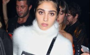 Những đứa con của sao: Nổi tiếng và áp lực