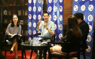 Bạn trẻ tranh luận về “hợp pháp hoá hôn nhân đồng giới”