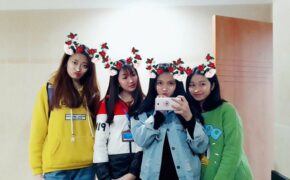 Clip nữ sinh ĐH Kinh tế quốc dân biến bài thể dục thành điệu múa