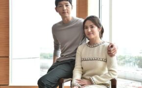 Song Hye Kyo khen bạn trai “tin đồn” Song Joong Ki nam tính