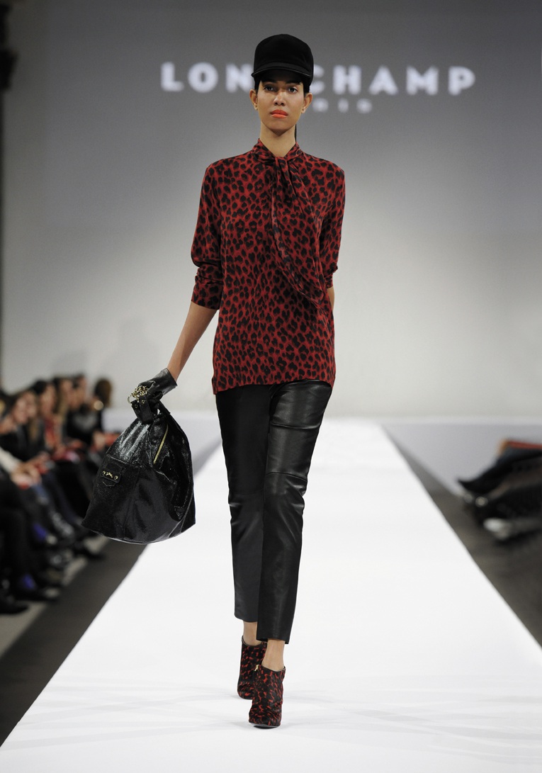 Longchamp ra mắt BST ready-to-wear mùa Thu 2014