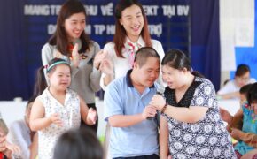 Á hậu Hoàng Oanh, Thuỳ Dung mang trung thu về với trẻ khuyết tật Tây Ninh