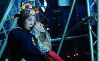 Vì sao Táo hưu trí Minh Vượng ngồi khóc ở hậu trường Táo Quân 2018?