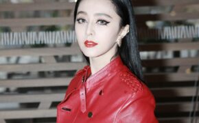 Soi phong cách thời trang của Phạm Băng Băng tại tuần lễ thời trang Paris