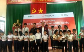 Doanh nghiệp Việt tặng 540 thẻ bảo hiểm y tế cho người nghèo