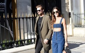 Thiên thần nội y gợi cảm ra phố cùng bạn trai kém 6 tuổi