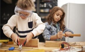 5 cách nuôi dạy con gái trở thành lãnh đạo