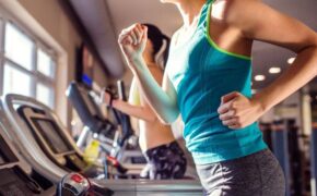 100 triệu “rơi” vào tài khoản và mệnh lệnh khó ngờ từ quý bà