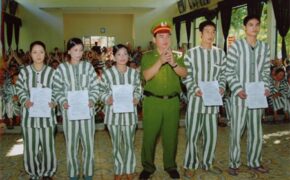 Người “vẽ” những nẻo đường hướng thiện