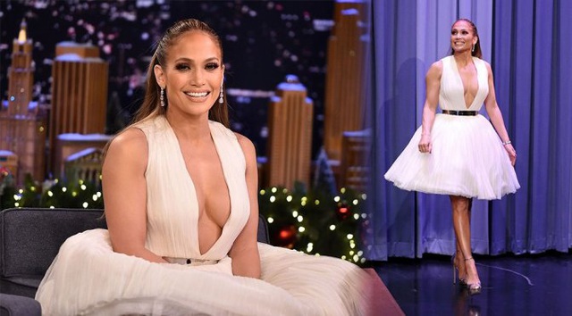 Jennifer Lopez lại khoe cơ bụng săn chắc  - 8