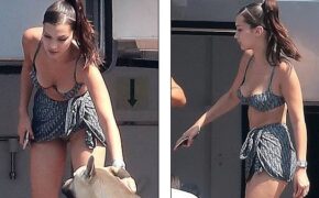 Bella Hadid gợi cảm với áo tắm 2 mảnh