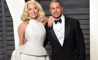 Lady Gaga tuyên bố hủy hôn với người tình 5 năm