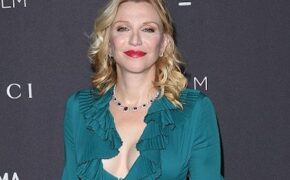 Courtney Love nhận là bạn thân của bà Hillary Clinton