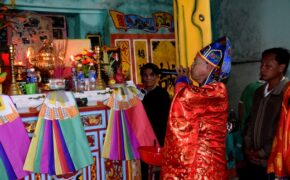 Ngư dân xứ Quảng rộn ràng với lễ hội cầu ngư đầu năm