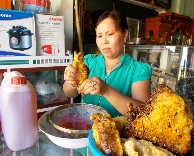 Chất lượng mật ong rừng ở An Toàn được ví như thần dược cho sức khỏe, giải rượu...