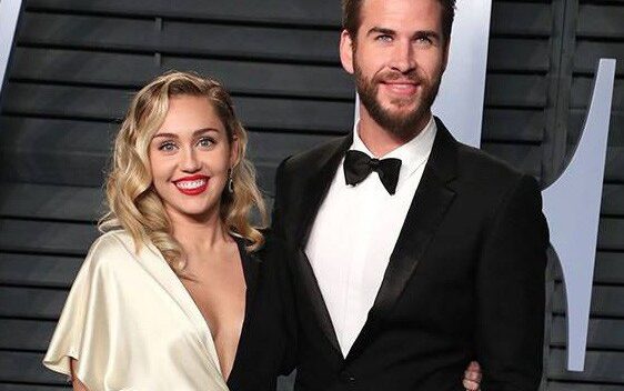 Miley Cyrus bị nghi mang bầu