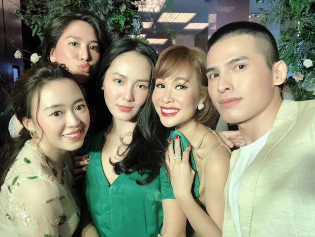 Ca sĩ Phương Linh, Uyên Linh, MC Mù Tạt VTV thi nhau “than” “mót cưới” - 1