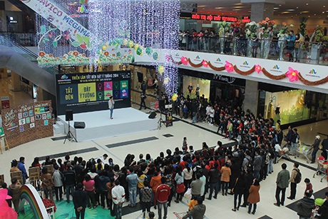 Hàng trăm bạn trẻ đã có mặt tại Savico Magamall, Hà Nội để tham gia sự kiện