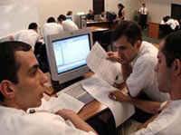 Lao động 8X Mỹ: Ưu thế và biệt đãi