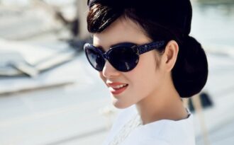 Lý Nhã Kỳ kiêu kỳ với thời trang quý tộc