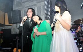 Nghe gia đình Cẩm Vân – Khắc Triệu hát You raise me up