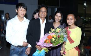 Chế Linh làm tour xuyên Việt cùng Kỳ Duyên