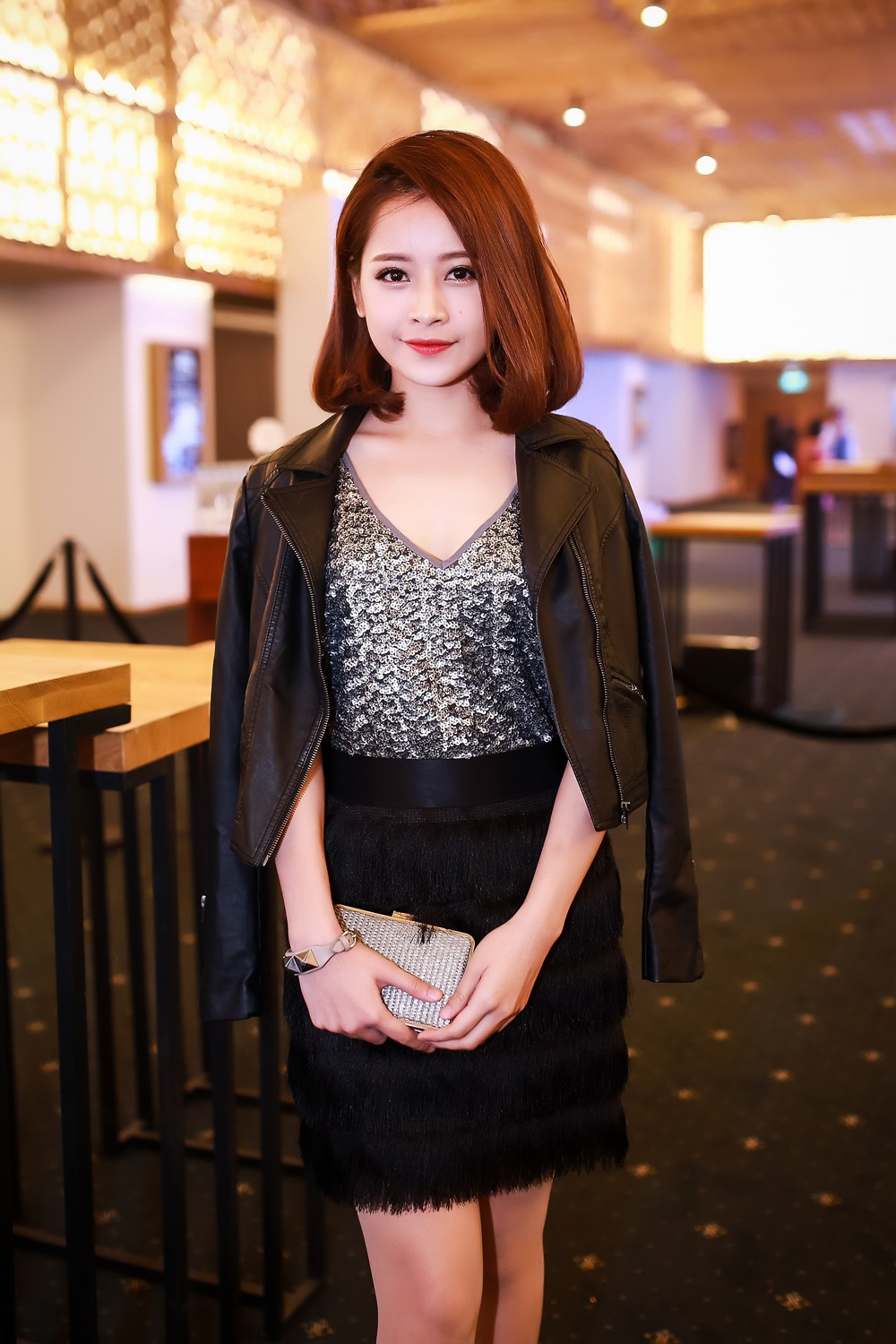 Cô luôn được đánh giá cao với gu thời trang đậm chất fashionista của mình.