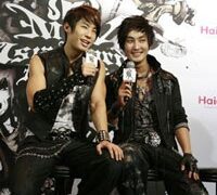 Kangta bị các “fan” của H.O.T phản đối