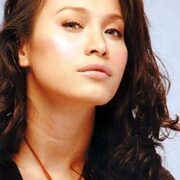 Hoa hậu Ngọc Khánh: “Tôi không hợp gu với đại gia”