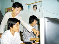 Thống “tôm” trả nợ “giang hồ”