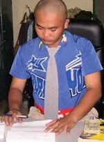 Văn Lộc: “Anh chàng vỗ tay”