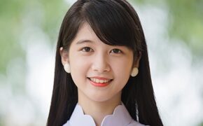 Nữ sinh Thái Nguyên xinh xắn “trong veo” gây sốt