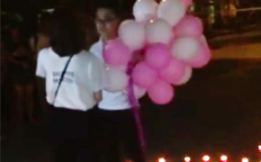 Màn tỏ tình công phu của SV Kinh tế được “truyền trực tiếp” trên facebook