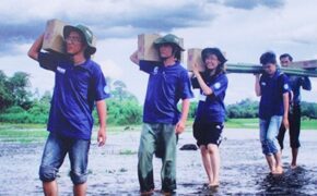 Hình ảnh ấn tượng 15 năm tình nguyện của thanh niên Việt