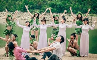 Ảnh kỷ yếu phong cách thổ dân “không giống ai” của teen Gia Lai