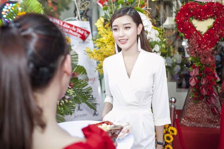 Á hậu Huyền My đẹp thanh lịch - 1 Á hậu Huyền My đẹp thanh lịch - 1